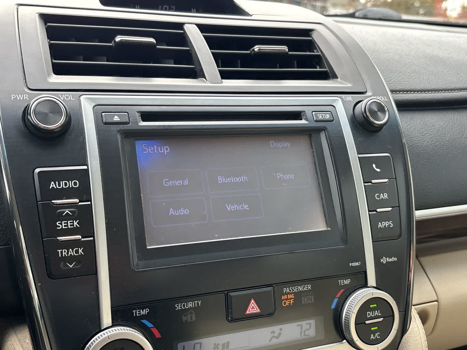 Used 2012 Toyota Camry XLE w/ Leather Pkg FWD image 20