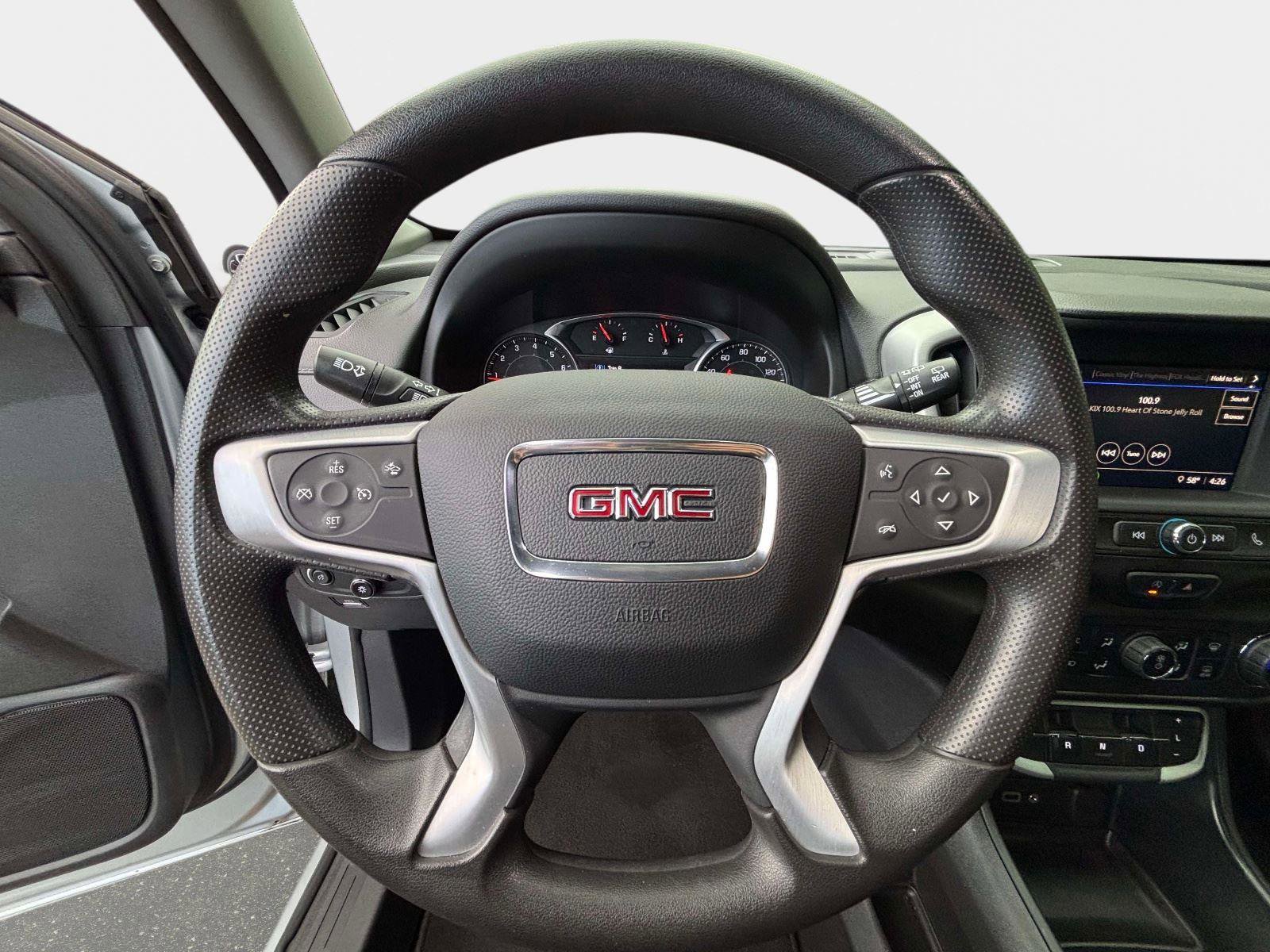 Used 2022 GMC Terrain SLE w/ Driver Convenience Package image 23