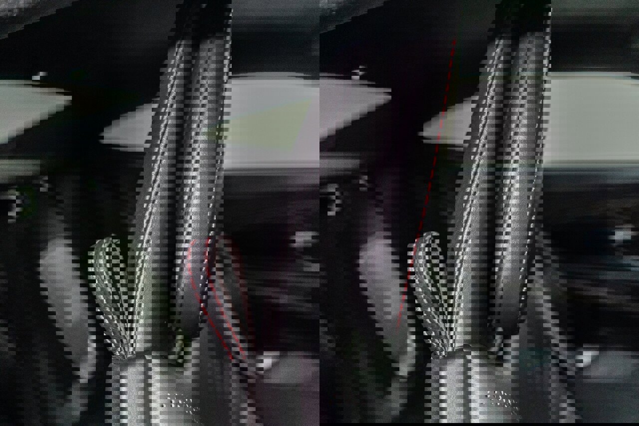 Used 2018 Aston Martin DB11 V12 image 46