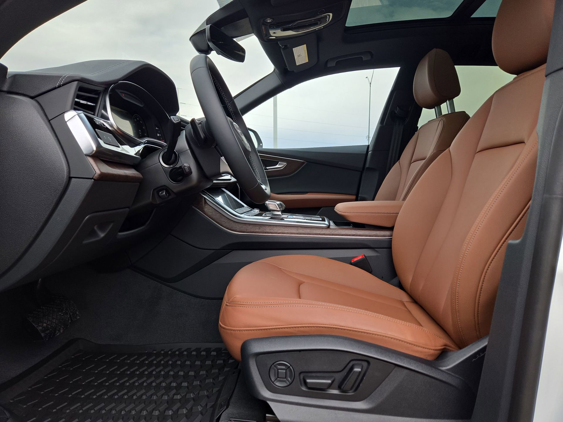 New 2026 Audi Q8 Premium image 16