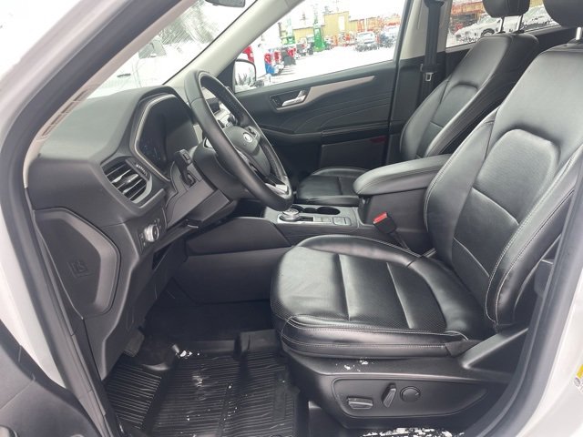 Used 2022 Ford Escape SEL w/ Technology Package image 12