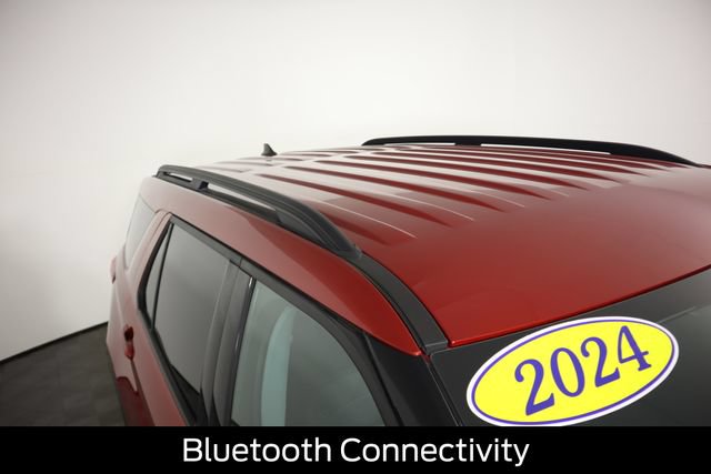Used 2024 Ford Explorer XLT w/ Equipment Group 202A AWD/4WD image 15