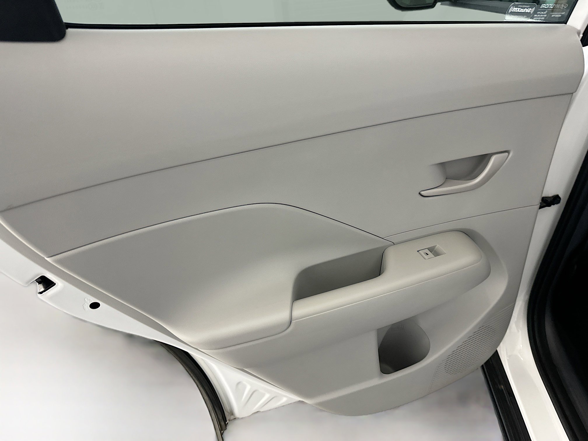 Used 2024 Hyundai Kona SEL image 27