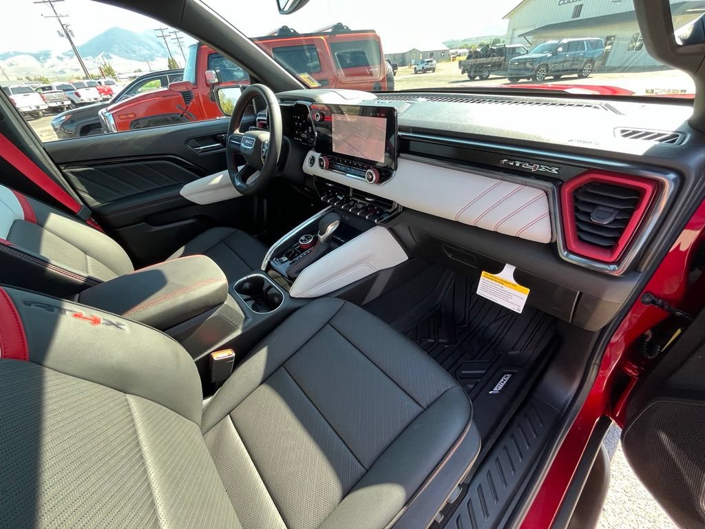 New 2026 GMC Canyon AT4X w/ LPO, Black Badging Package AWD/4WD image 19