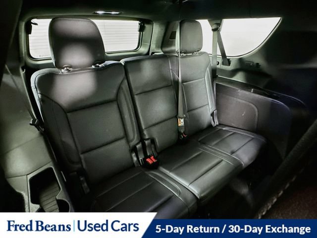 Used 2026 Chevrolet Suburban LT w/ Comfort Package AWD/4WD image 35