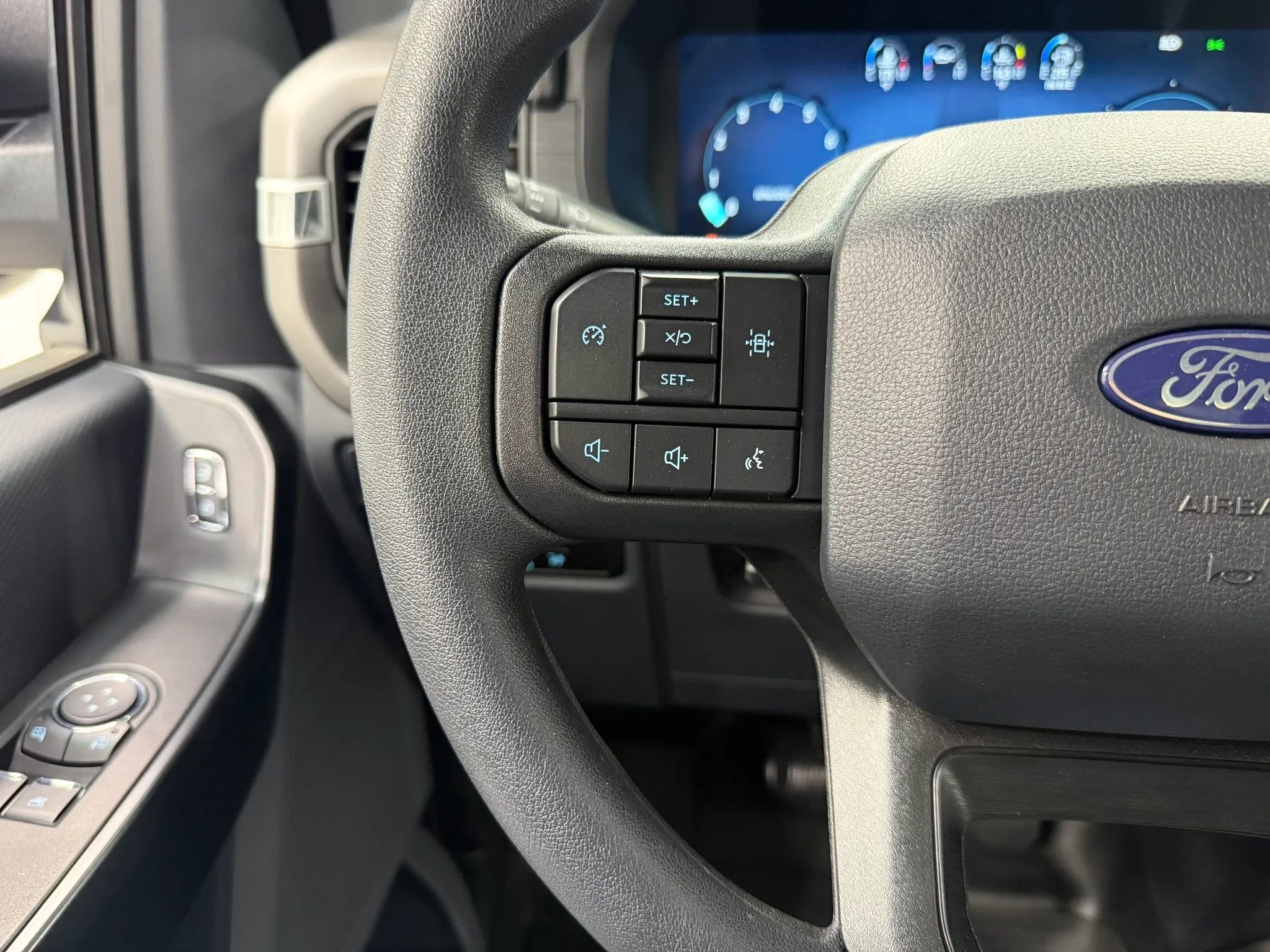 Used 2025 Ford F150 XL w/ Equipment Group 103A High AWD/4WD image 26