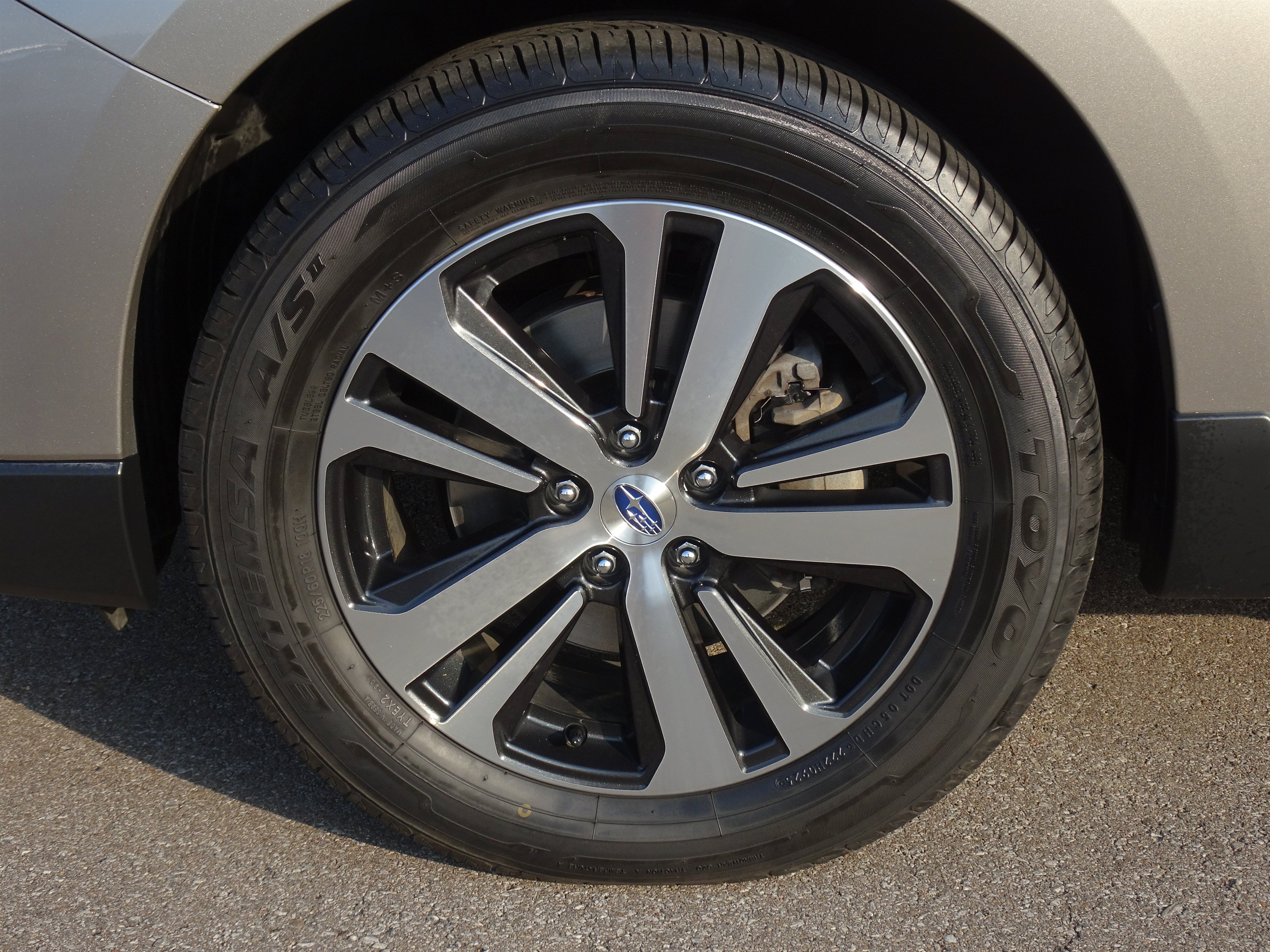 Used 2019 Subaru Outback 2.5i Limited AWD/4WD image 28