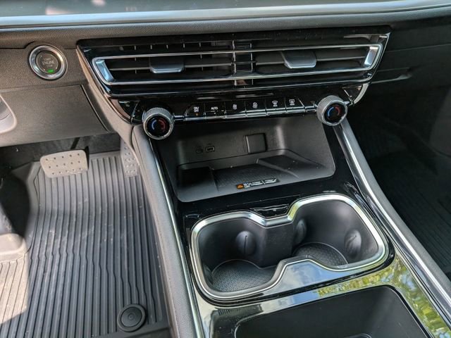 New 2026 Chevrolet Traverse LT w/ Driver Confidence Package FWD image 25