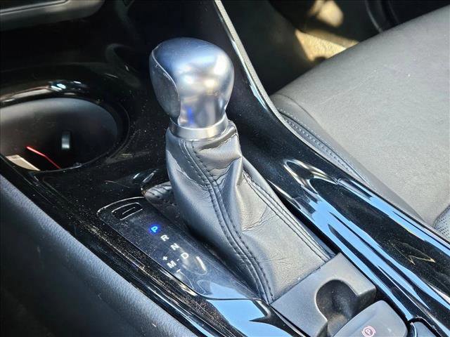 Used 2019 Toyota C-HR Limited image 13