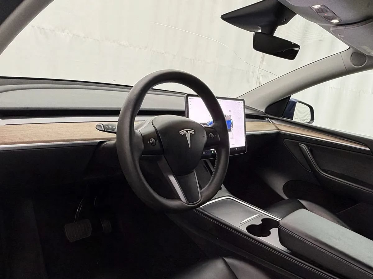Used 2023 Tesla Model Y Long Range AWD/4WD image 8