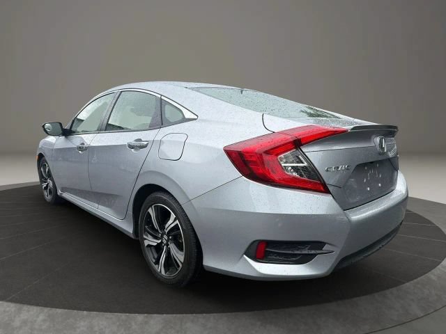 Used 2018 Honda Civic Touring image 7