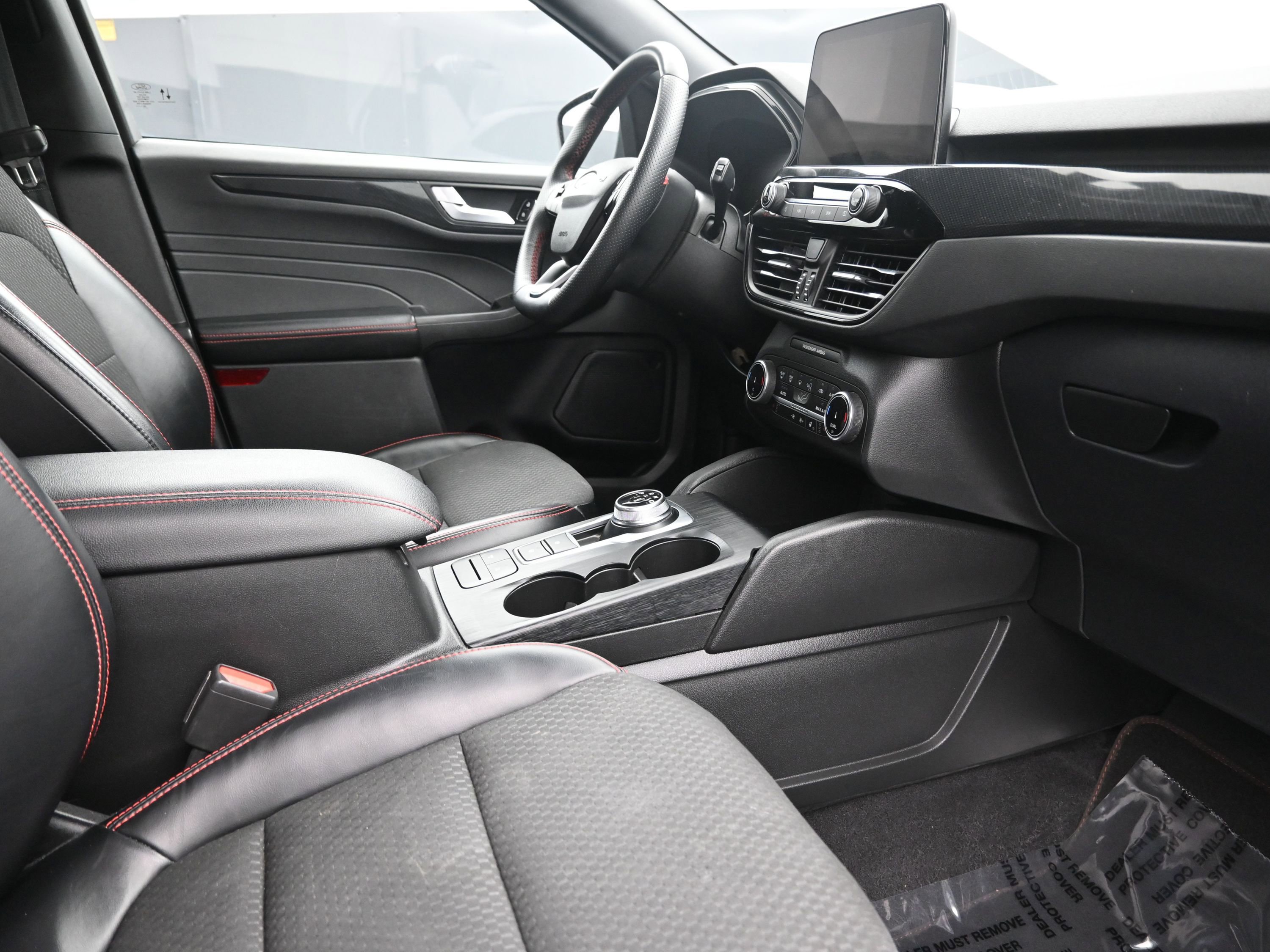 Used 2023 Ford Escape ST-Line image 27