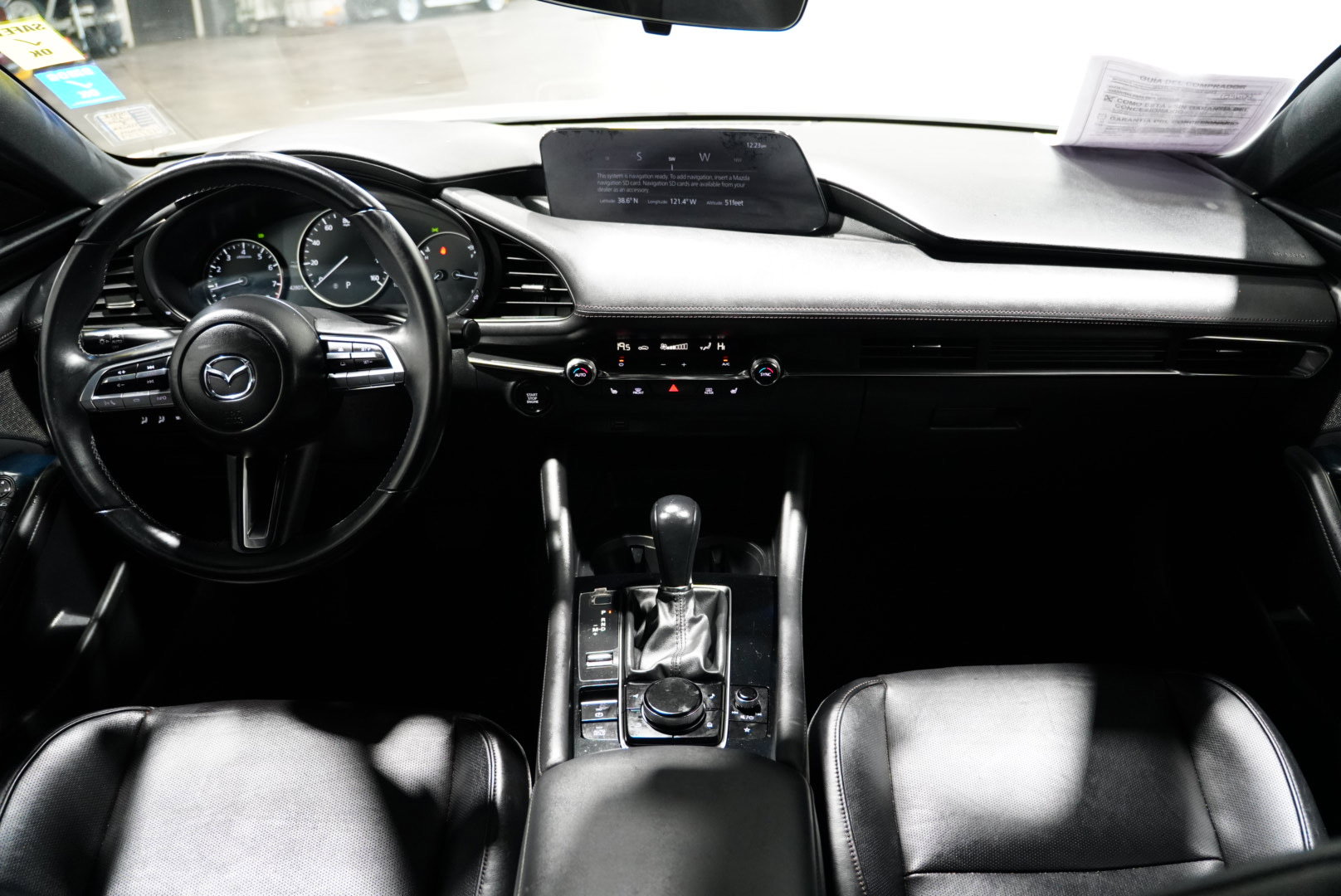 Used 2020 MAZDA MAZDA3 Hatchback w/ Premium Package image 10