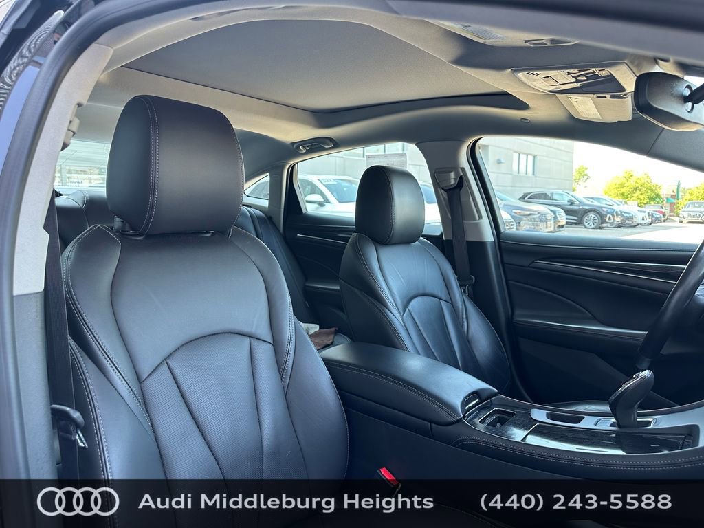 Used 2017 Buick LaCrosse Premium w/ Sun and Shade Package AWD/4WD image 17