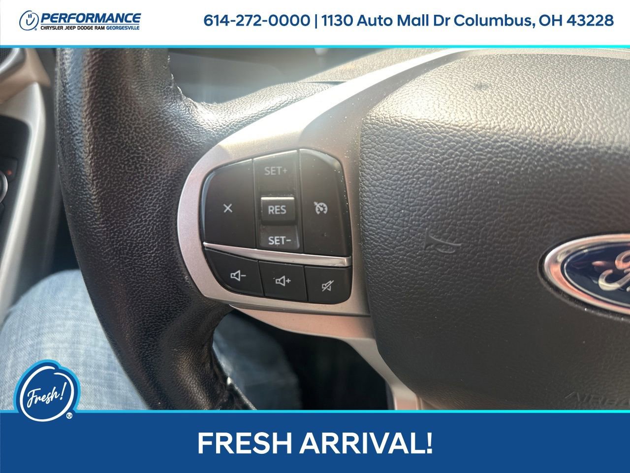 Used 2022 Ford Explorer XLT w/ Equipment Group 202A AWD/4WD image 16