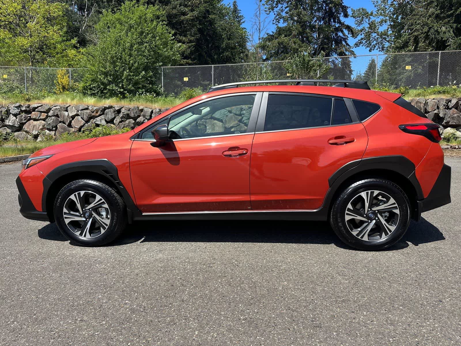 Certified 2025 Subaru Crosstrek 2.0i Premium w/ Convenience Package #2 AWD/4WD image 2