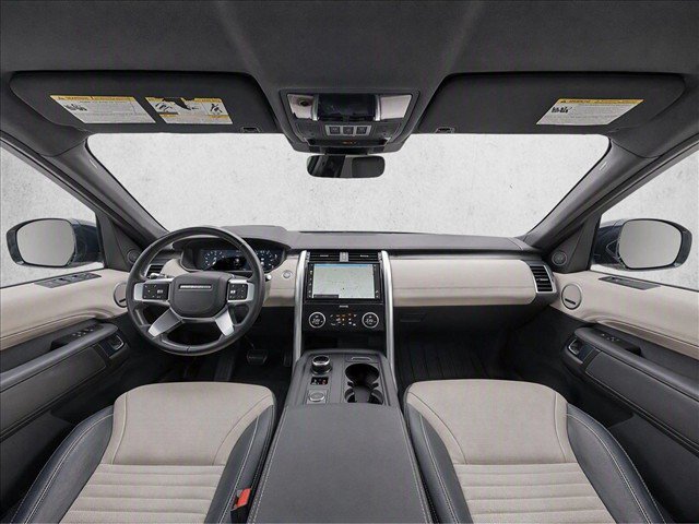 Used 2021 Land Rover Discovery HSE R-Dynamic AWD/4WD image 23