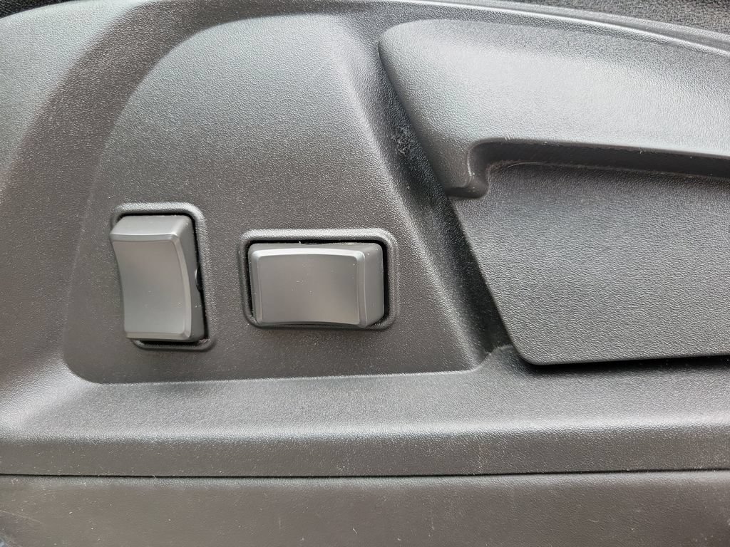 Used 2015 Chevrolet Equinox LS FWD image 16