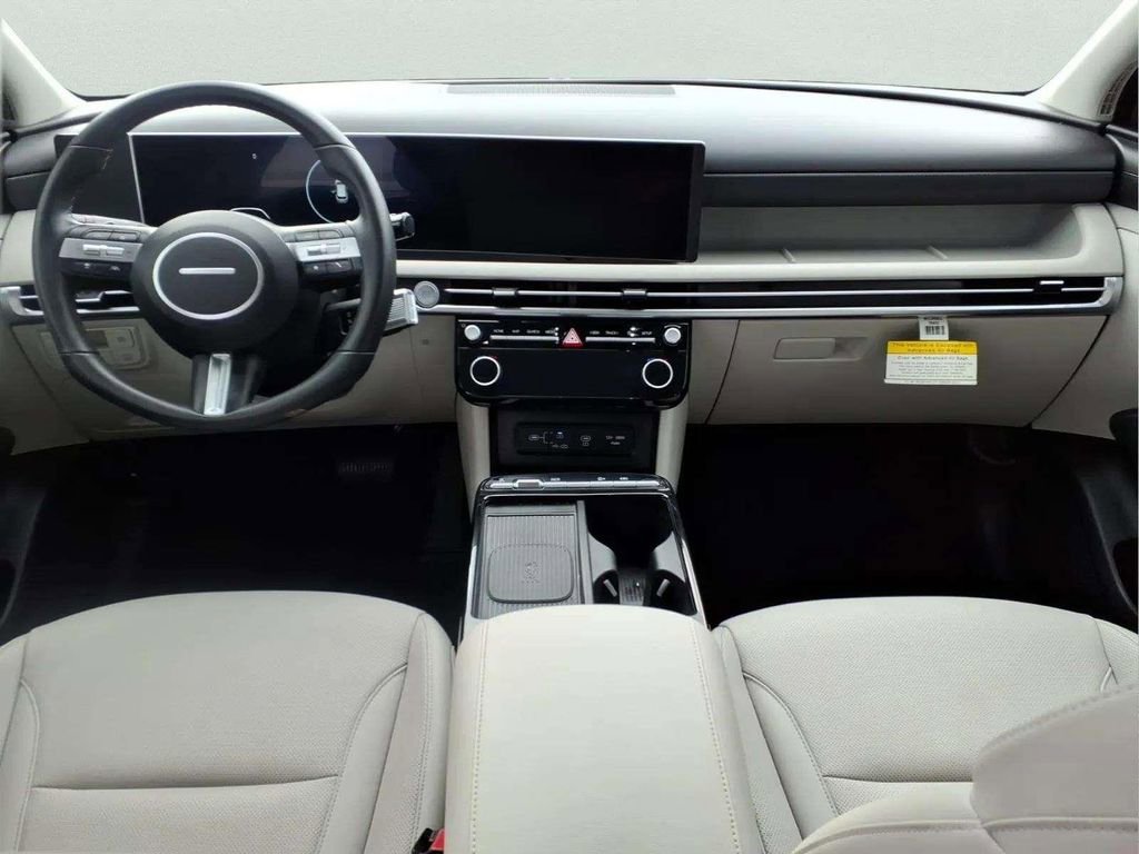 Used 2025 Hyundai Tucson SEL AWD/4WD image 12