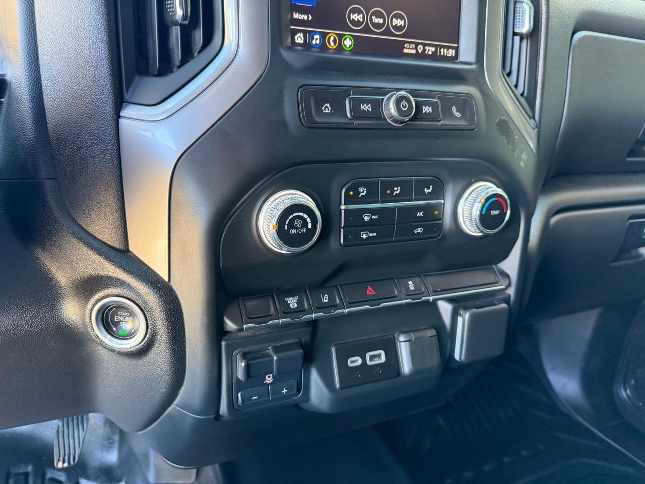 Used 2024 GMC Sierra 3500 Pro w/ Convenience Package image 38