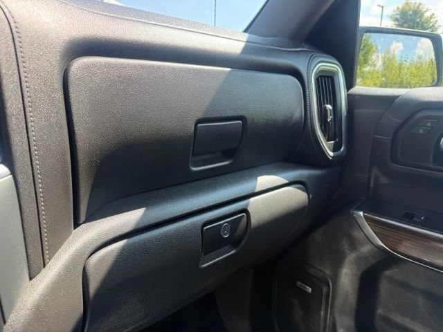 Used 2020 Chevrolet Silverado 1500 RST AWD/4WD image 33