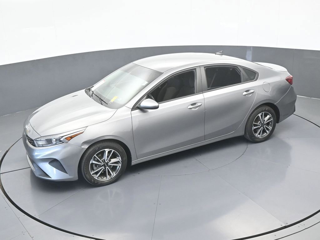 Used 2023 Kia Forte LXS image 39