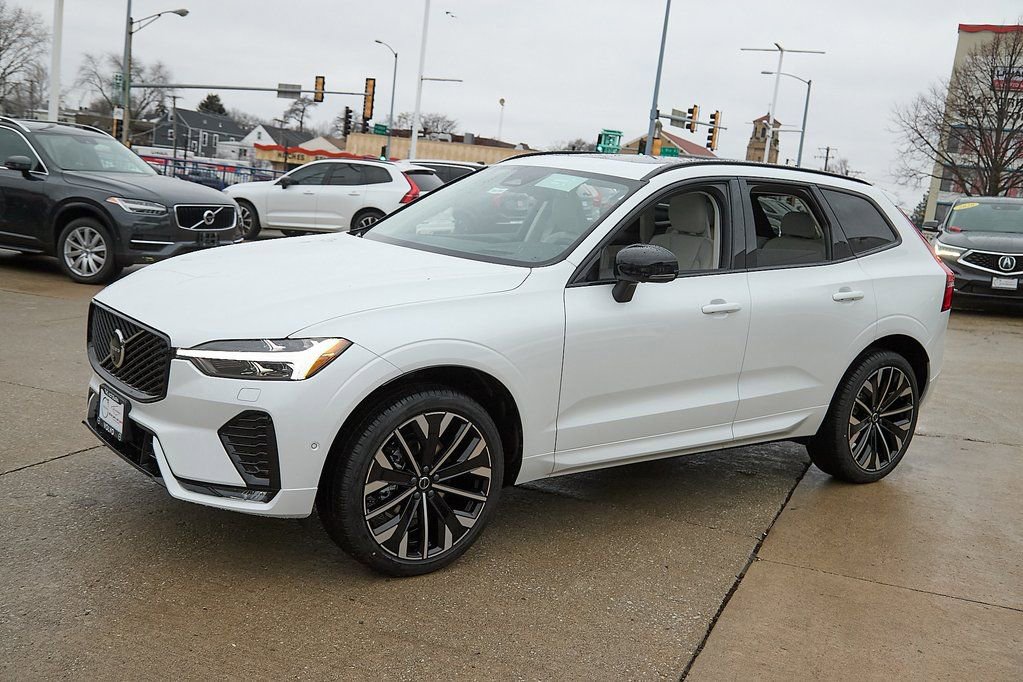 New 2026 Volvo XC60 B5 Ultra w/ Protection Package Premier image 6