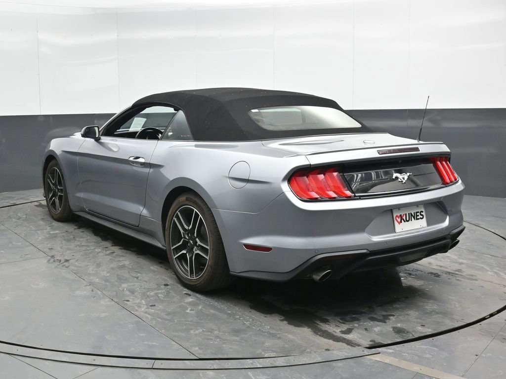 Used 2023 Ford Mustang Premium image 11