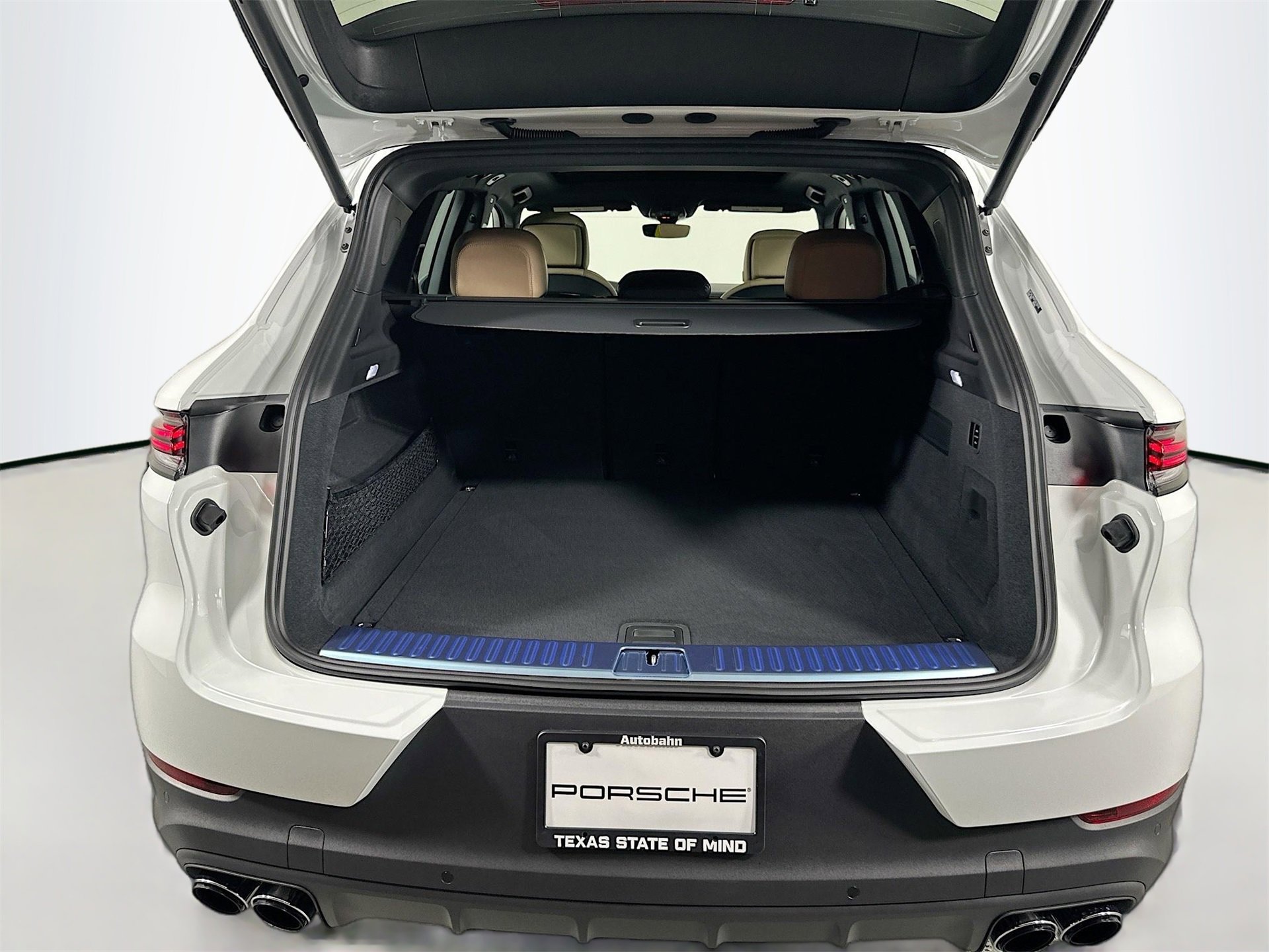 New 2026 Porsche Cayenne S image 39