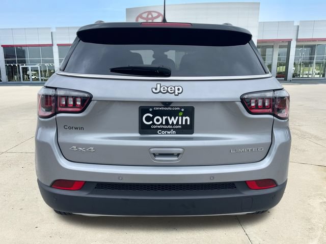 Used 2023 Jeep Compass Limited AWD/4WD image 4