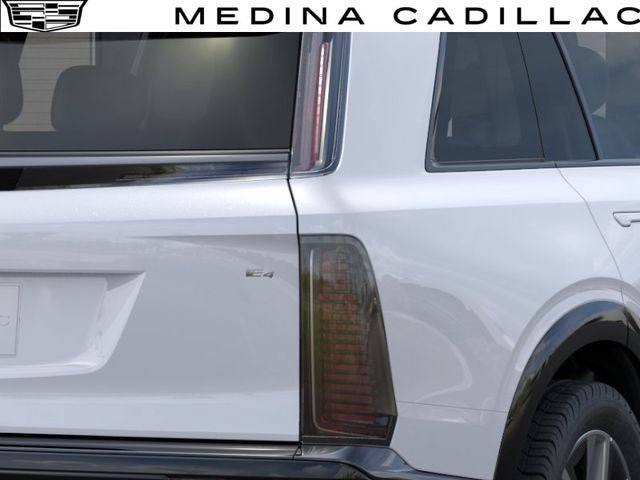 New 2027 Cadillac Vistiq Sport AWD/4WD image 11