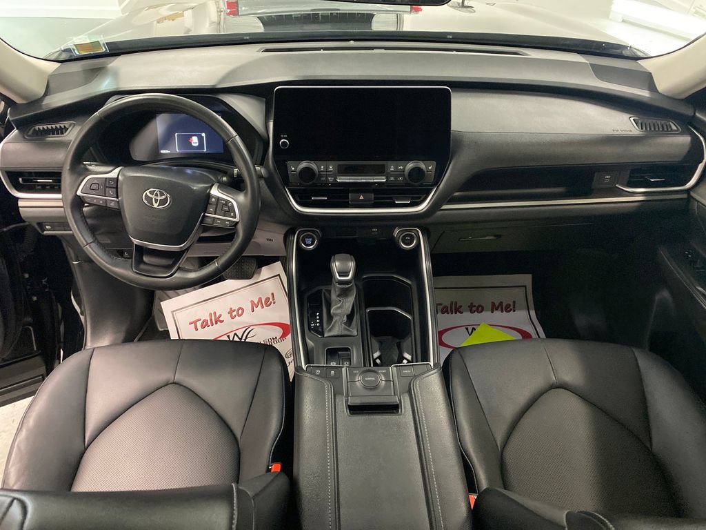 Used 2024 Toyota Grand Highlander FWD image 20