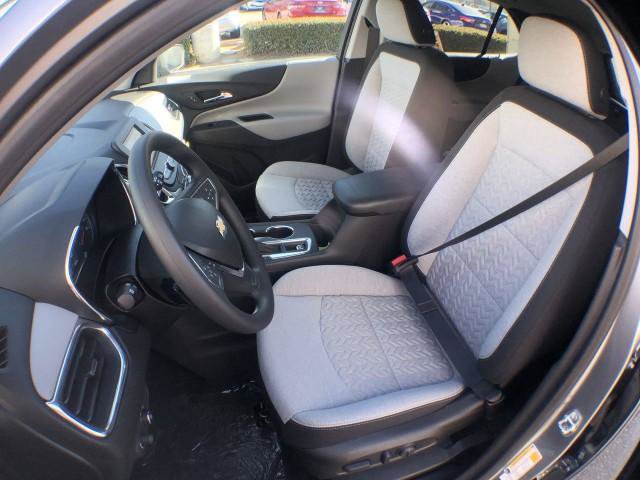 New 2023 Chevrolet Equinox LS w/ LS Convenience Package FWD image 19