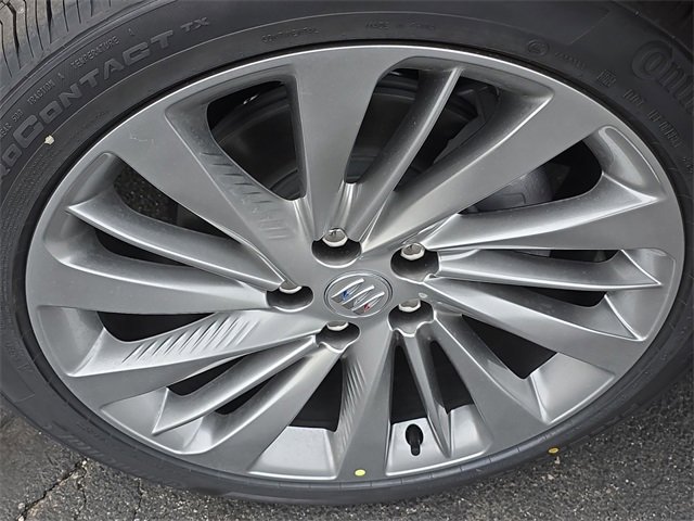 New 2025 Buick Envision Avenir image 34