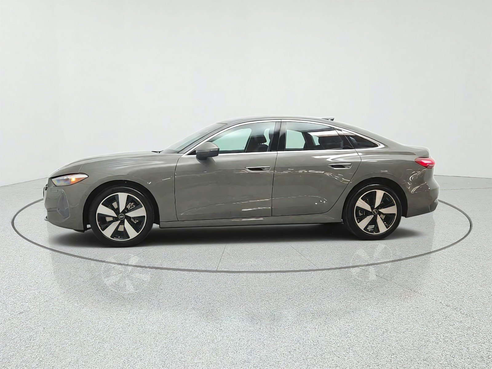Used 2025 Audi A5 2.0T Premium w/ 19" Wheel Package AWD/4WD image 8