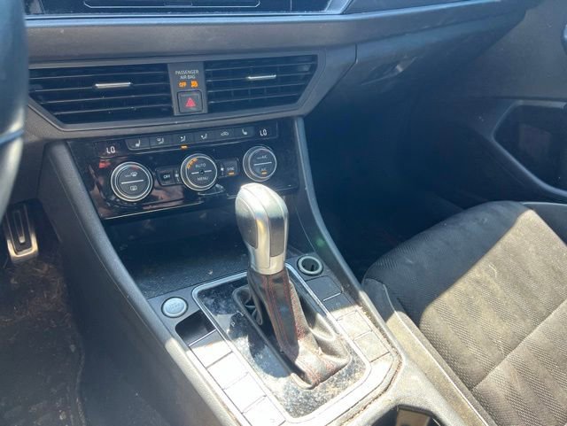 Used 2019 Volkswagen Jetta GLI FWD image 12