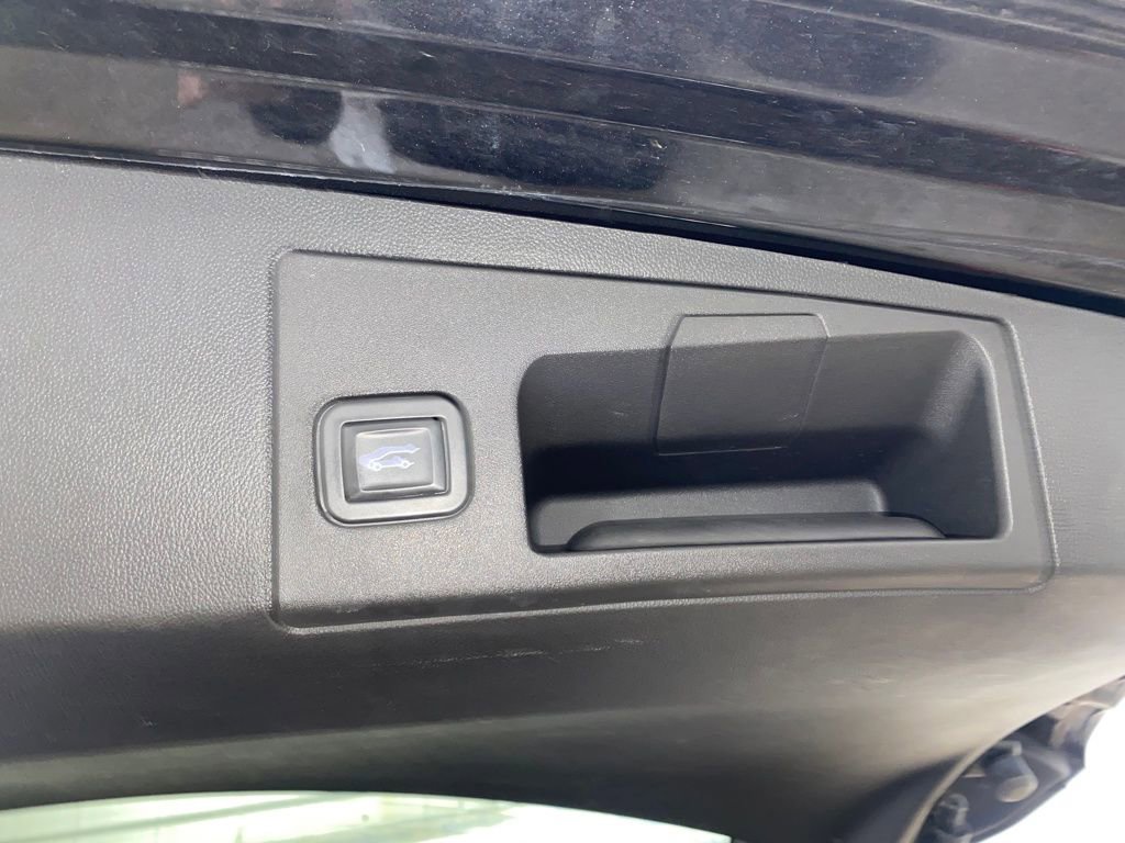 Used 2019 Cadillac XT5 Premium Luxury image 29