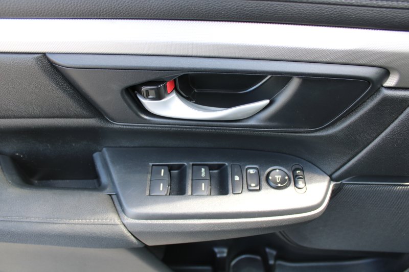 Used 2022 Honda CR-V LX image 12