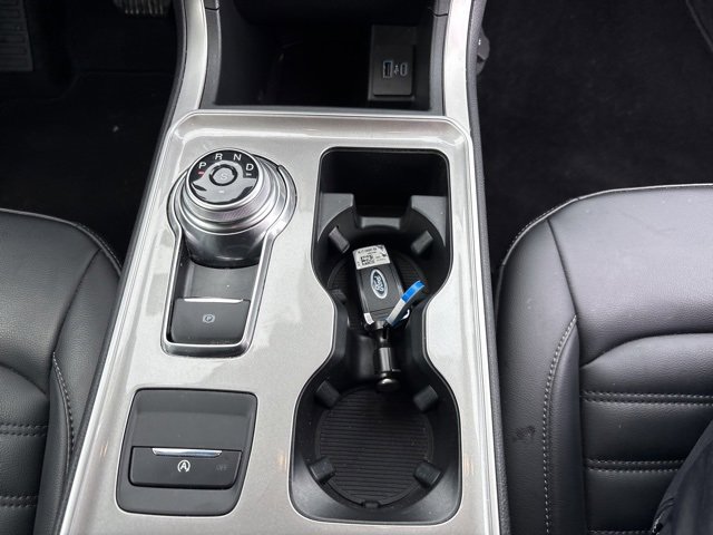 Used 2024 Ford Edge SEL w/ Convenience Package image 10