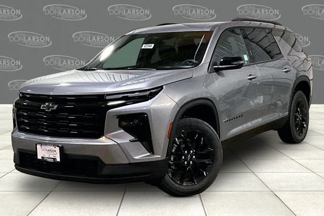 New 2026 Chevrolet Traverse LT w/ Midnight/Sport Edition AWD/4WD image 2