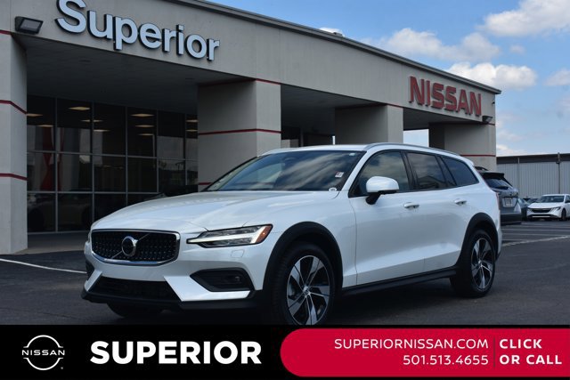 Used 2023 Volvo V60 B5 Cross Country Plus w/ Climate Package