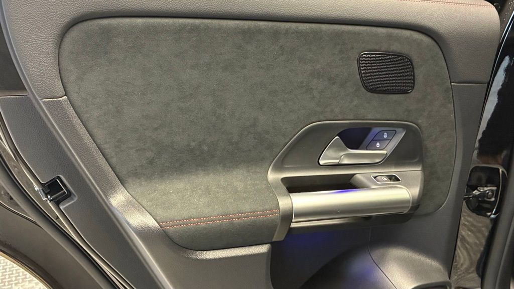 Certified 2025 Mercedes-Benz GLA 250 4MATIC image 26