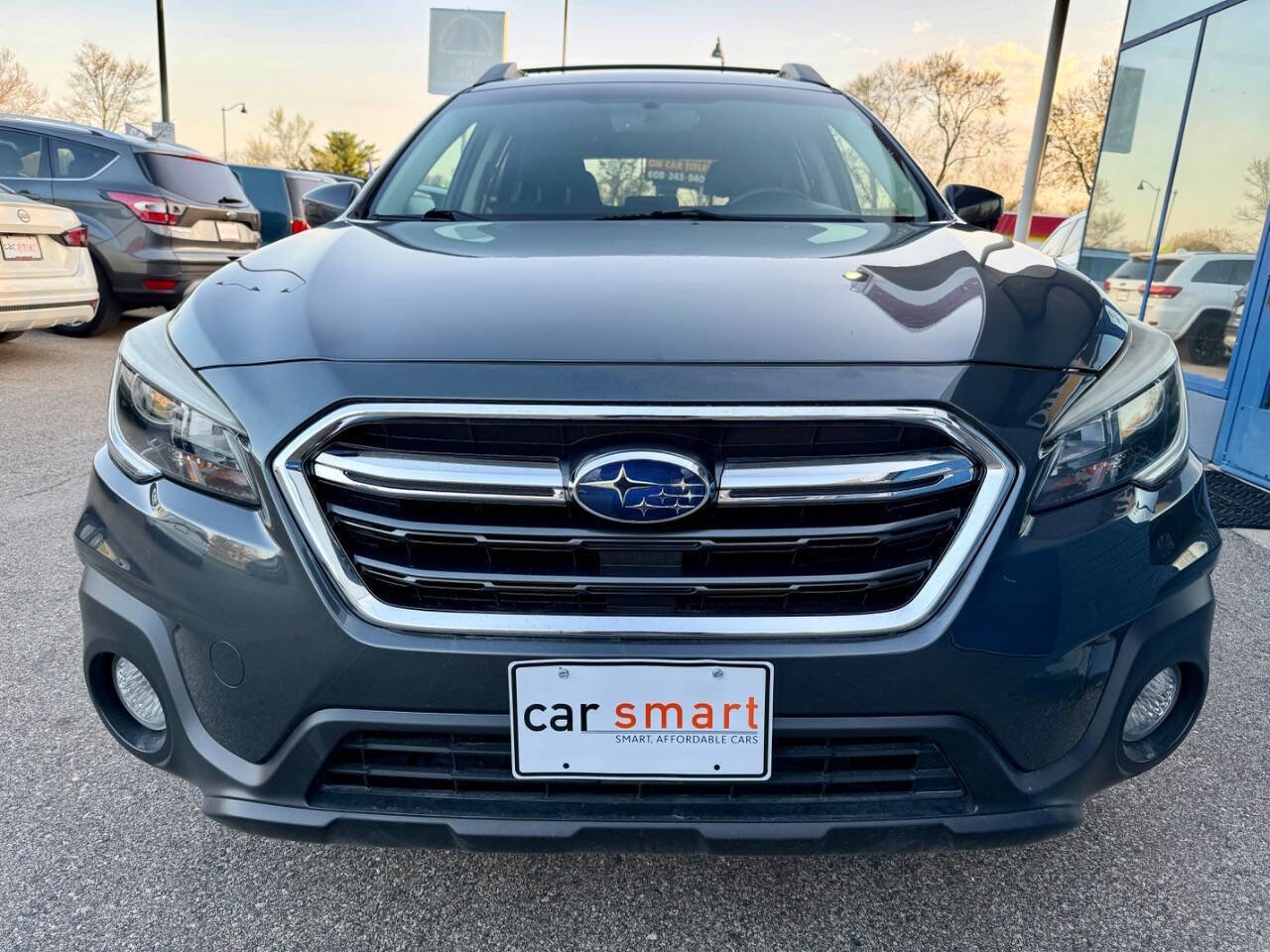 Used 2018 Subaru Outback 2.5i Premium AWD/4WD image 6