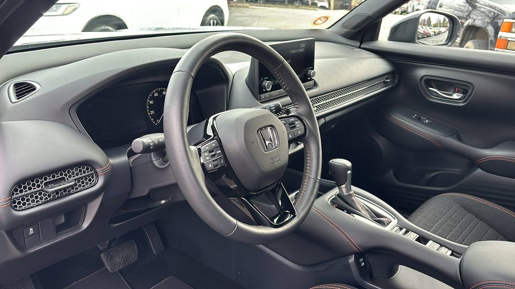 Used 2024 Honda HR-V Sport image 26