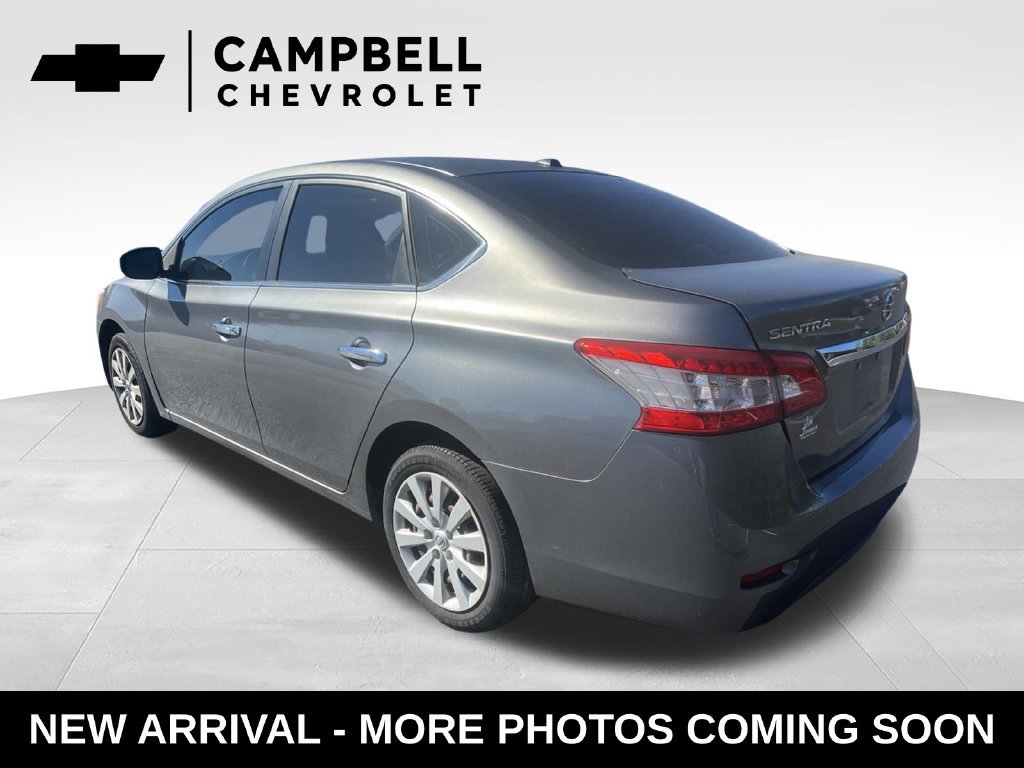 Used 2015 Nissan Sentra SV w/ Navigation Package FWD image 3