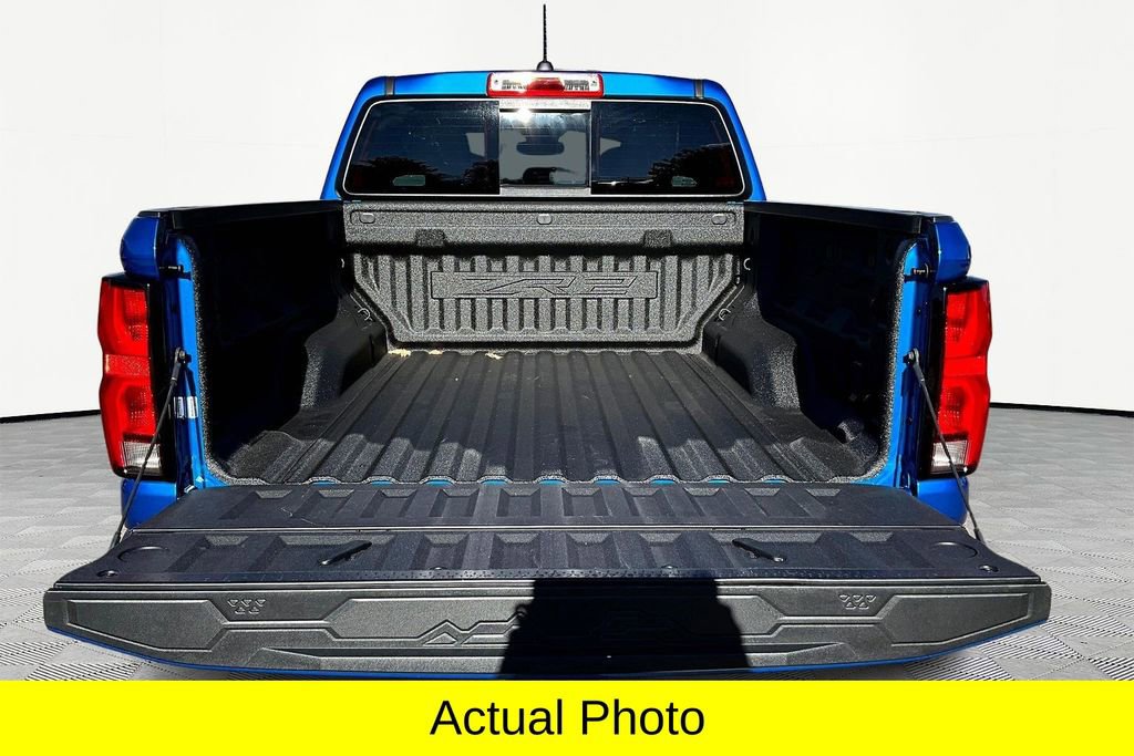 Used 2024 Chevrolet Colorado ZR2 w/ ZR2 Convenience Package III image 30