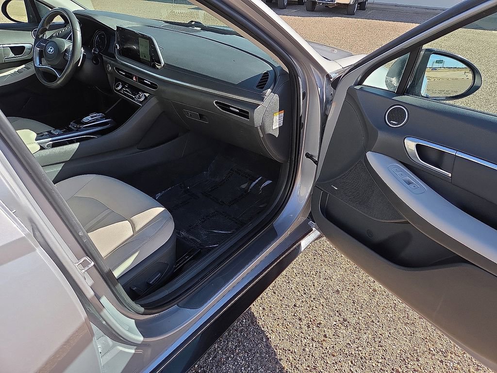 Used 2023 Hyundai Sonata SEL image 12