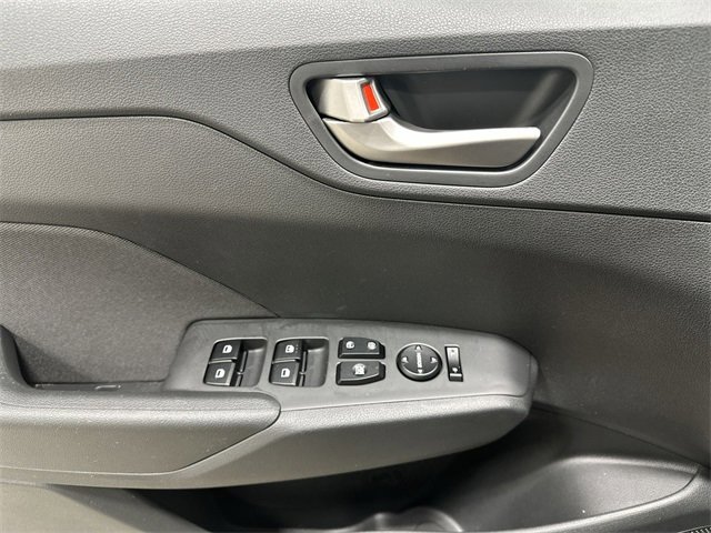 Used 2019 Hyundai Accent SE image 16