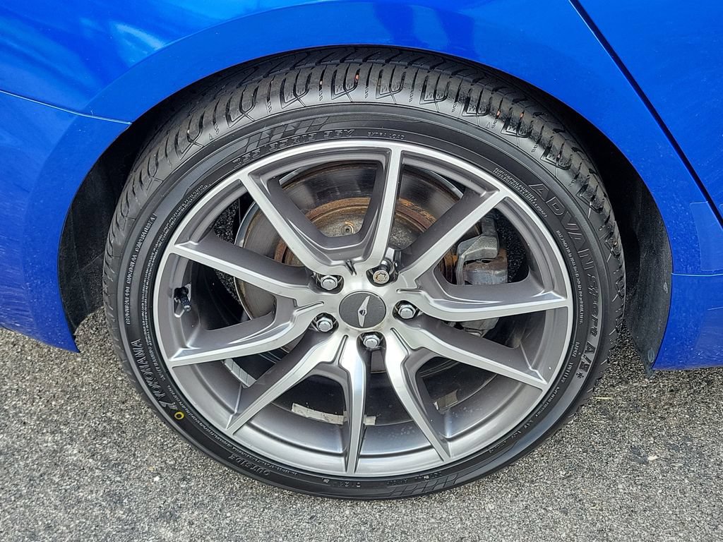 Used 2022 Genesis G70 3.3T RWD image 7