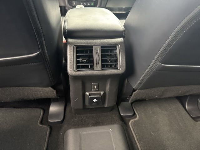 Used 2021 Mitsubishi Outlander GT image 38